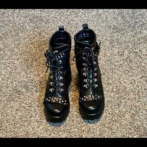 Size 9 studded combat boots